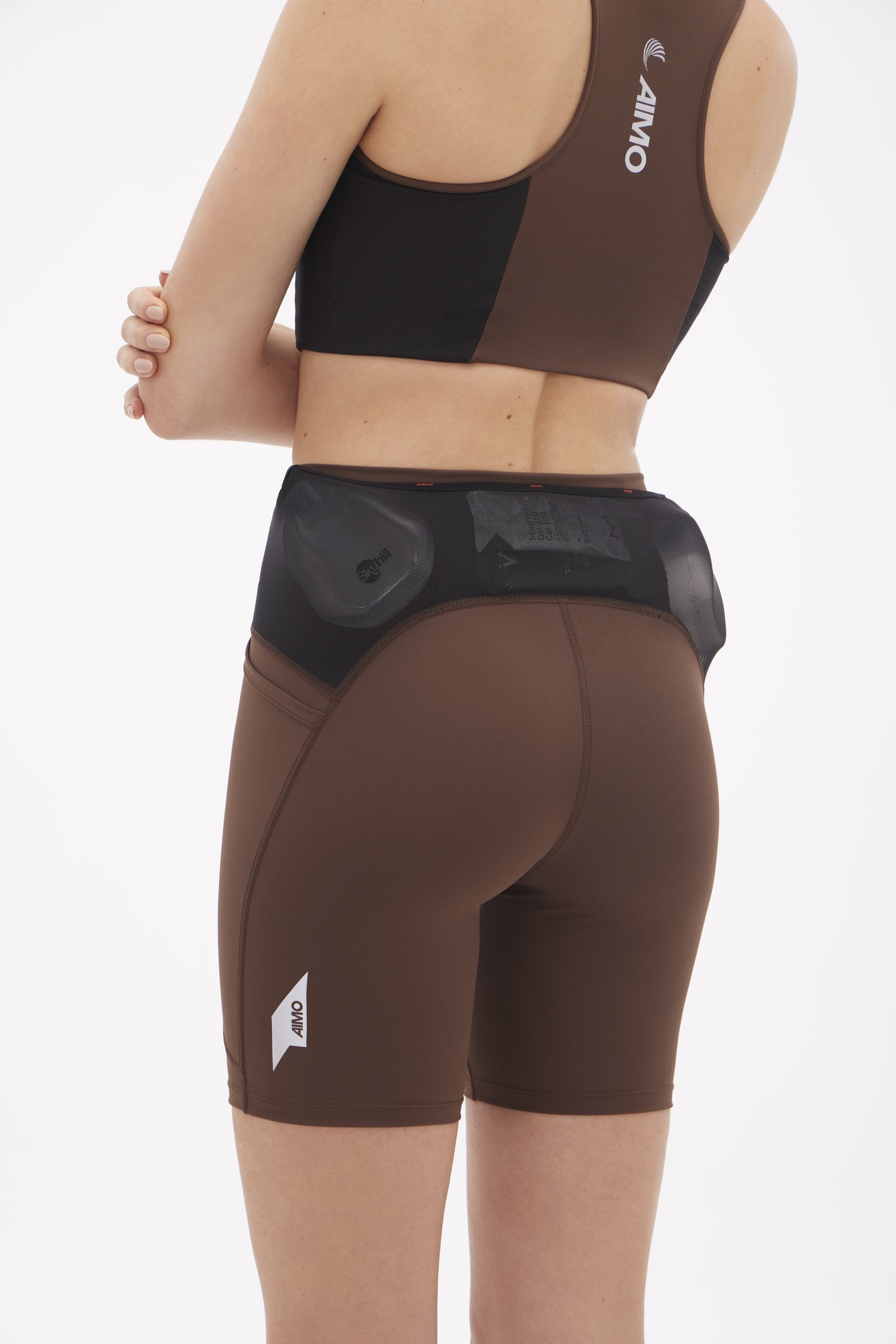 Bermuda Endurance 7" Fem Marrom